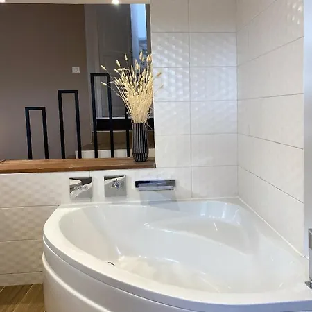Holiday home Maison Contemporaine, Vieux Village De Mougins