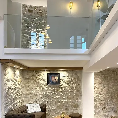 Maison Contemporaine, Vieux Village De * Mougins