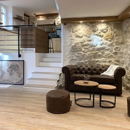 Maison Contemporaine, Vieux Village De Mougins